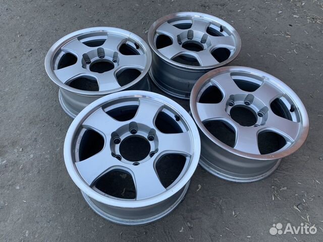 Литье R16 6*139.7 et25 4шт из японии