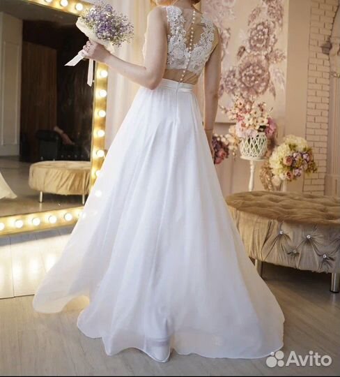 Свадебное платье
