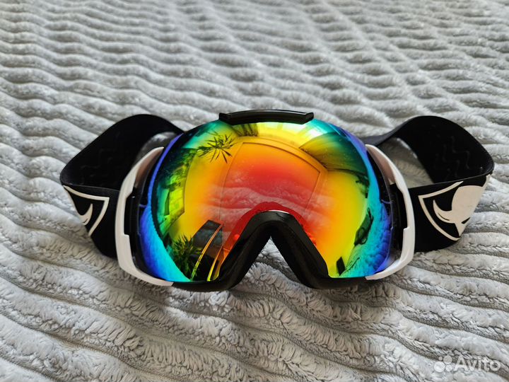 Горнолыжные очки
