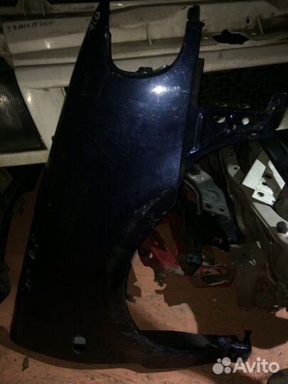 Крыло Volkswagen Polo