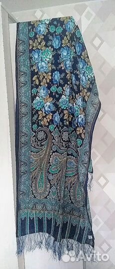 Палантин Расцветающие камни. Павловопосад