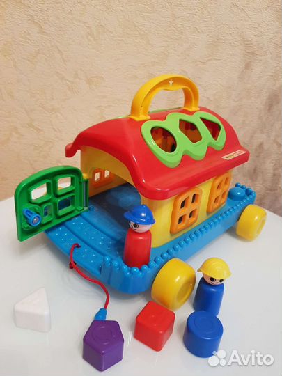 Развивающие игрушки