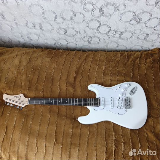 Электро гитара Rocket Stratocaster