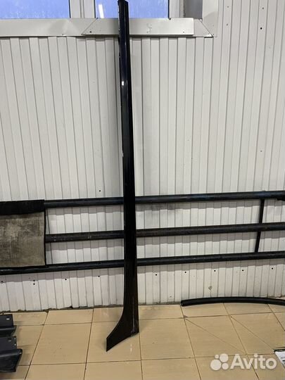 Накладка на порог правая audi A6 C7 2015