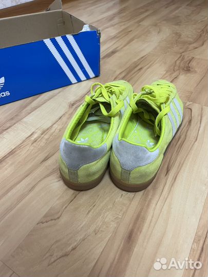 Кроссовки Adidas padiham