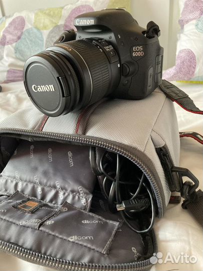Зеркальный фотоаппарат canon 600d