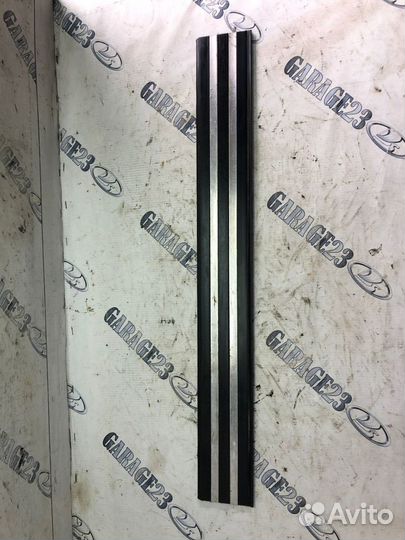 Накладка левого переднего порога bmw e34