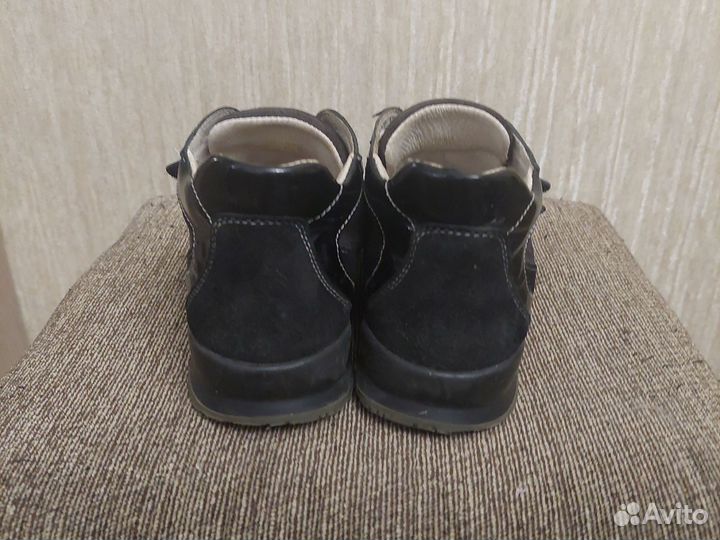 Ботинки детские