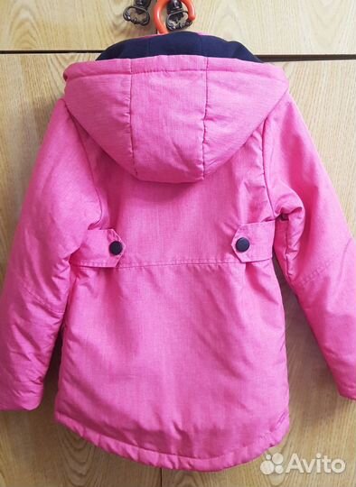 Куртка для девочки 5-6 лет