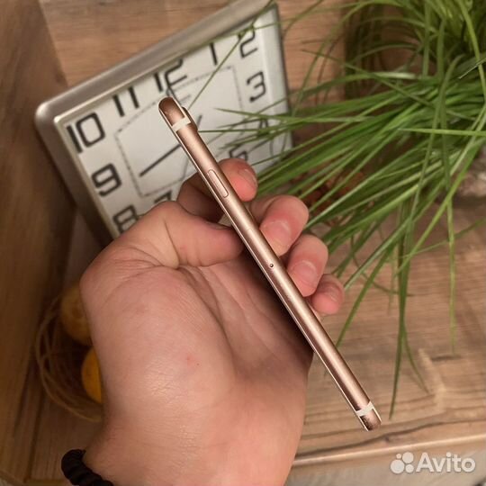 iPhone 7, 32 ГБ