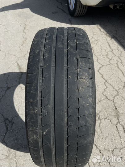 Michelin Latitude Sport 235/55 R17