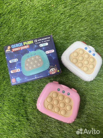 Электронная игровая приставка Pop It