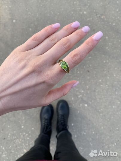В наличии кольцо 