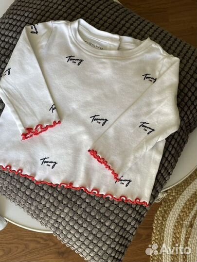 Кофточка tommy hilfiger 18m