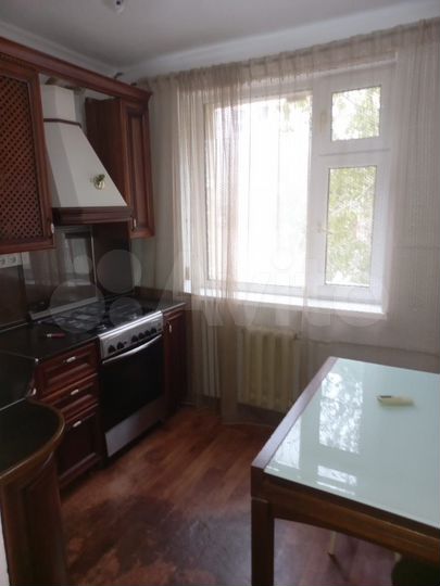 2-к. квартира, 48 м², 1/5 эт.