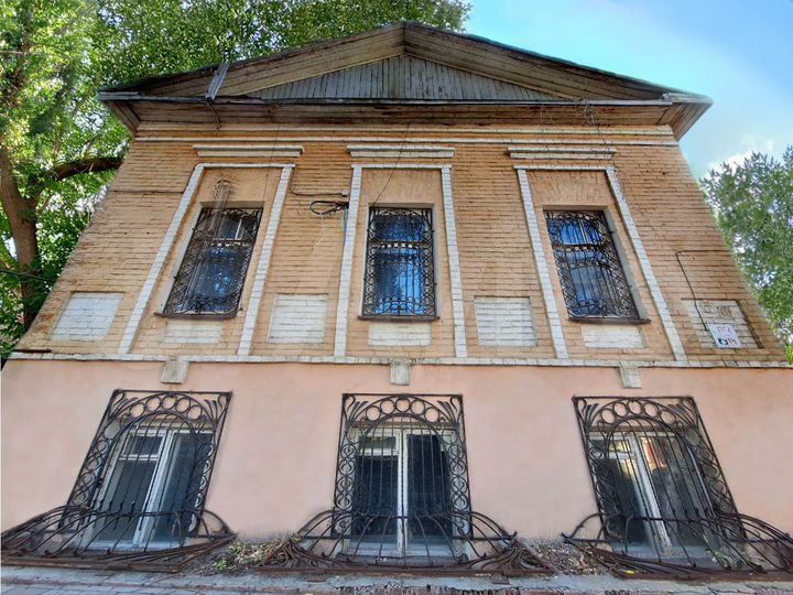 Свободного назначения, 140 м²