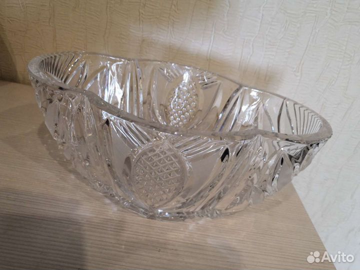 Хрустальная ваза