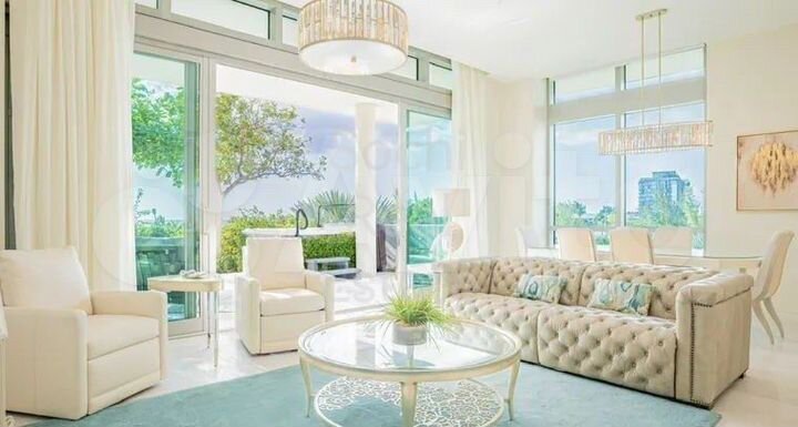 3-к. апартаменты, 180 м², 2/6 эт.