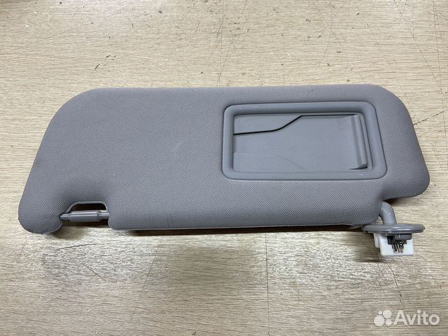 Козырек солнцезащитный левый Toyota Camry 75