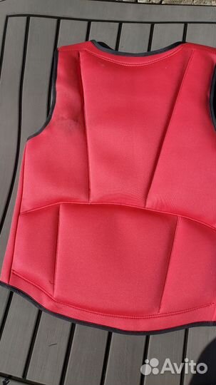 Спасательный жилет неопреновый