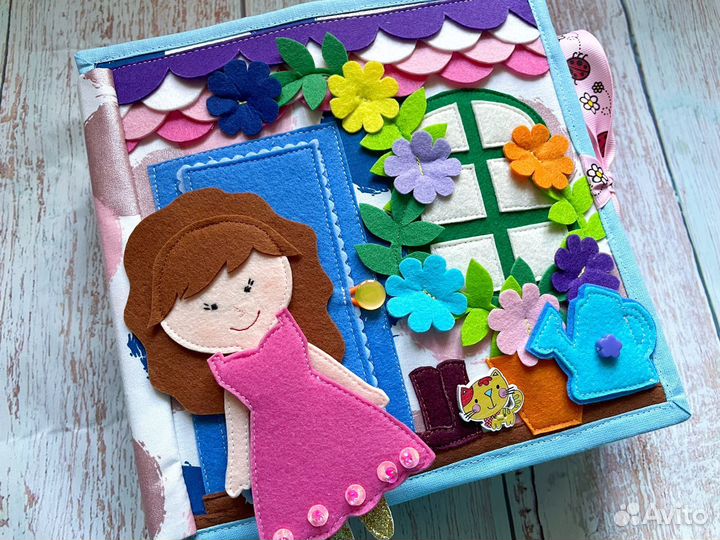 Развивающая книга из фетра