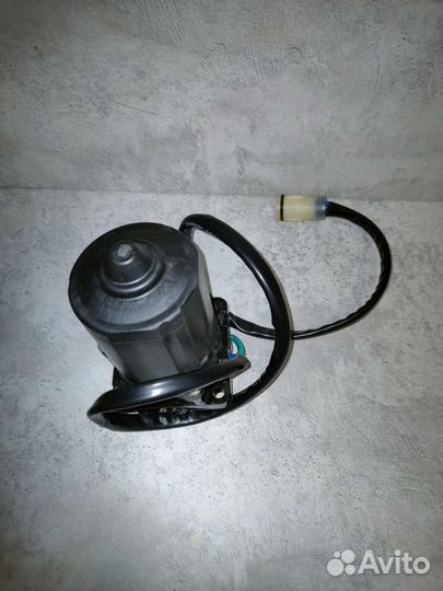 Мотор гидроподъема на лодочный мотор Honda BF50