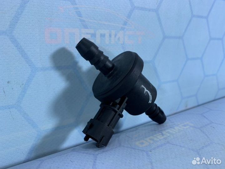 Клапан вентиляции бензобака Chevrolet Cruze J300