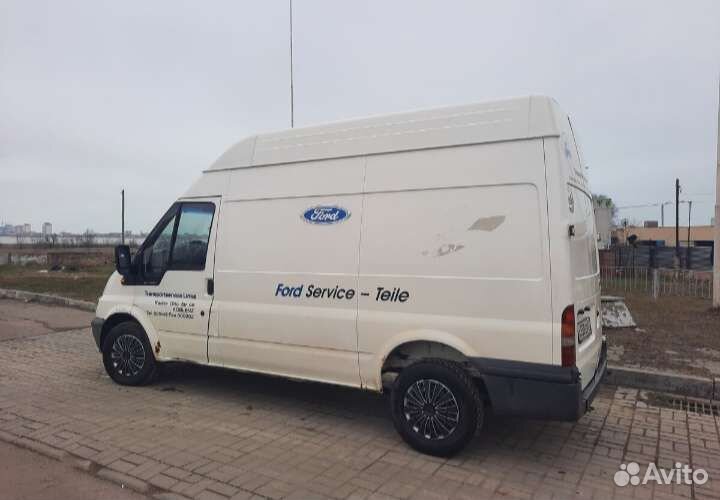 Ford Transit цельнометаллический, 2005