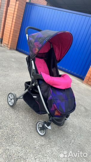 Прогулочная коляска