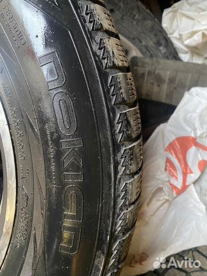 Nokian Tyres Hakkapeliitta R2 SUV 235/65 R17