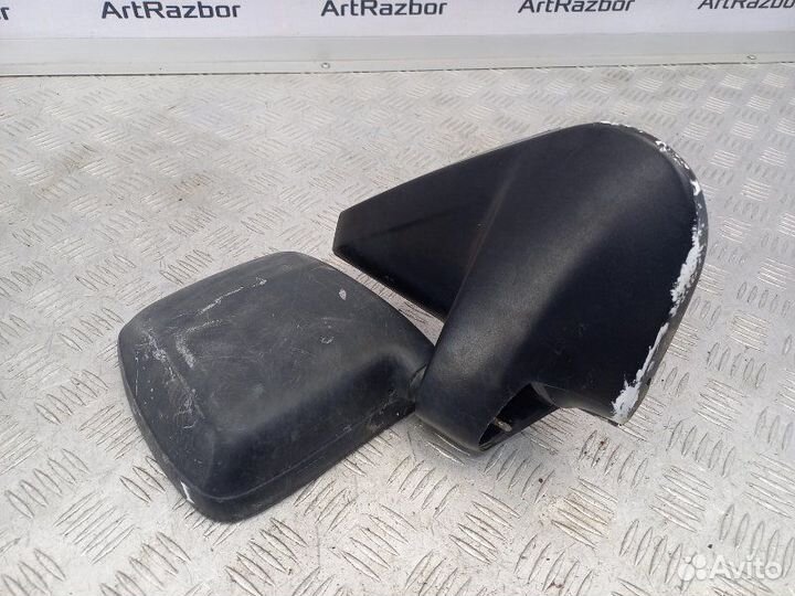 Зеркало правое механическое правое Nissan Vanette