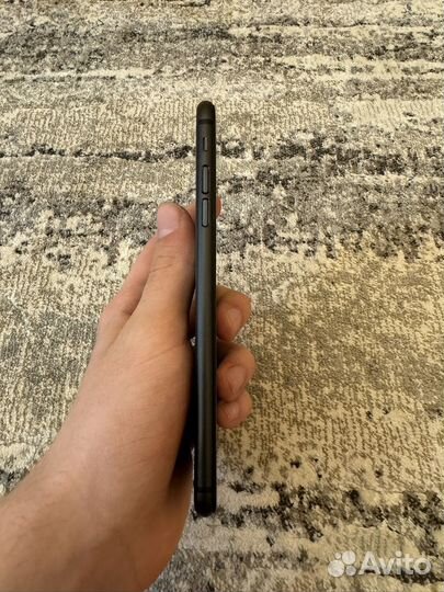 iPhone 8 Plus, 64 ГБ