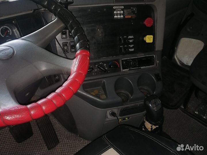 Freightliner Columbia, 2003