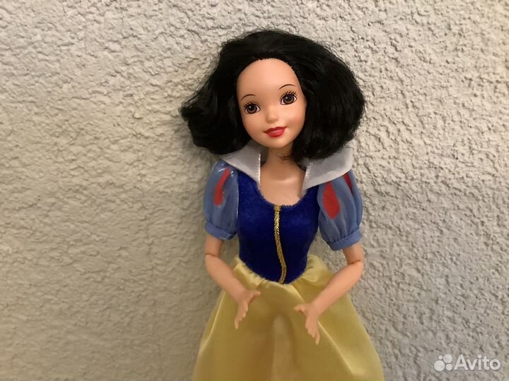 Кукла белоснежка disney. Mattel.2013