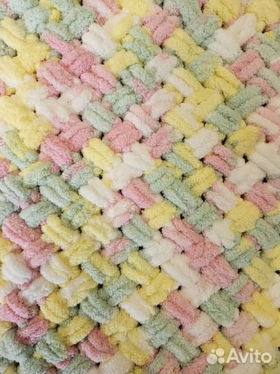 Плед детский вязаный ручная работа