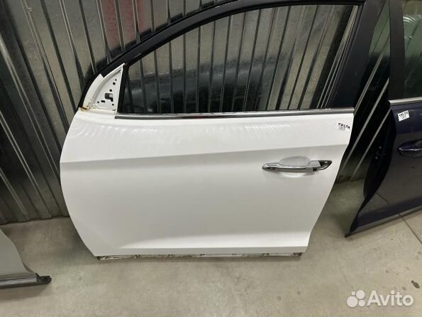 Hyundai Tucson 3 дверь передняя левая