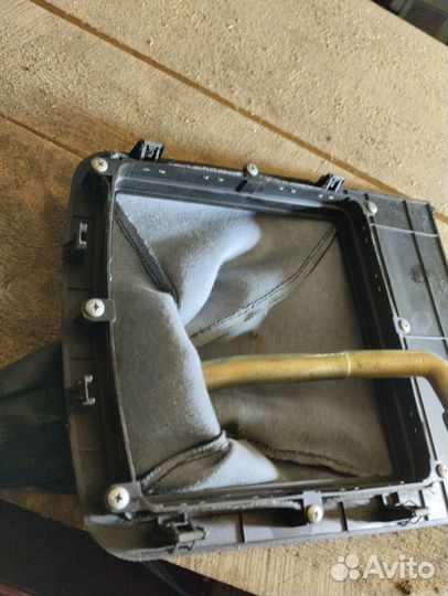 Накладка рычага кпп на УАЗ patriot