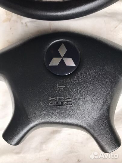 Руль. Рулевое колесо митсубиси аутлендер 1. Руль