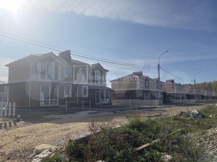 Таунхаус 97,4 м² на участке 4,2 сот.