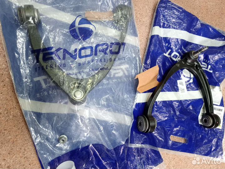 Рычаг верхний левый/правый cadillac escalade tahoe