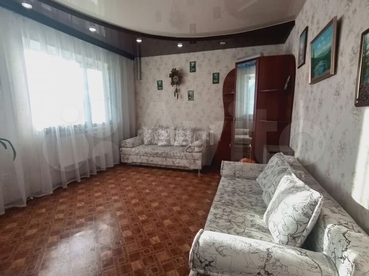 Дом 262,7 м² на участке 9,5 сот.