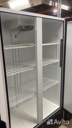 Холодильный шкаф