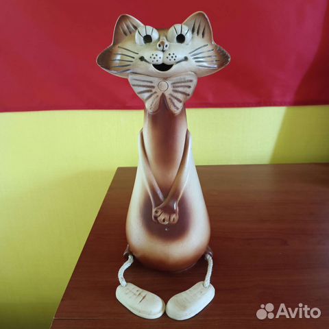 Керамическая фигурка кота