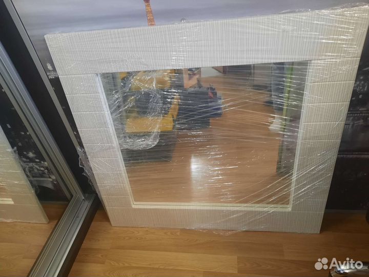 Зеркало в прихожую