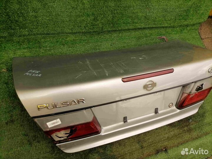 Крышка багажника Nissan Pulsar N15