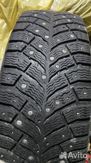 Michelin X-Ice North 4 195/65 R15 91ZR