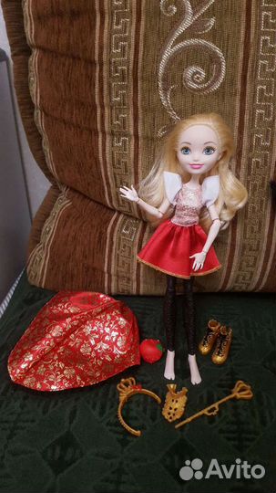 Ever After High куклы Рэйвен и Эппл Уайт