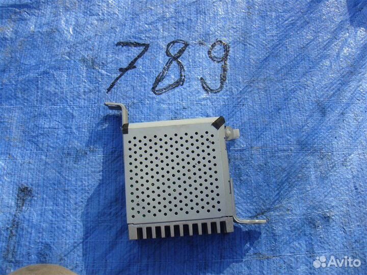 Усилитель магнитолы Toyota Crown JZS171 1jzgte