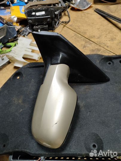 Зеркало заднего вида левое Renault Megan 2