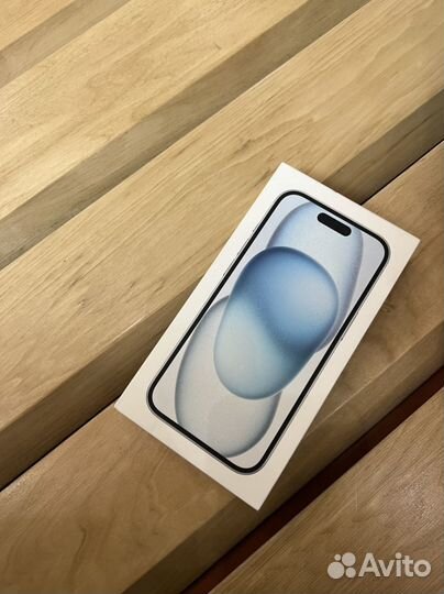 iPhone 15, 256 ГБ